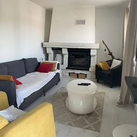 Maison Familiale Climatisee Piscine Loupes